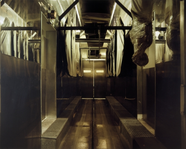 Forestillingen om Tivoli/ The Notion of Tivoli Forestillingen om Tivoli/ The Notion of Tivoli, 2000, photography, each 58 x 47 cm
Series of 32 photographies from abandoned amusementpark Tivoli in Copenhagen, DK