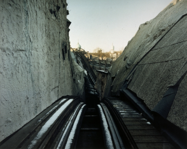 Forestillingen om Tivoli/ The Notion of Tivoli, 2000, photography, each 58 x 47 cm
Series of 32 photographies from abandoned amusementpark Tivoli in Copenhagen, DK