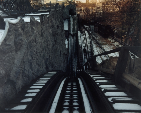 Forestillingen om Tivoli/ The Notion of Tivoli Forestillingen om Tivoli/ The Notion of Tivoli, 2000, photography, each 58 x 47 cm
Series of 32 photographies from abandoned amusementpark Tivoli in Copenhagen, DK